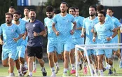 آیا استقلال به اردوی خارجی می‌رود؟!
