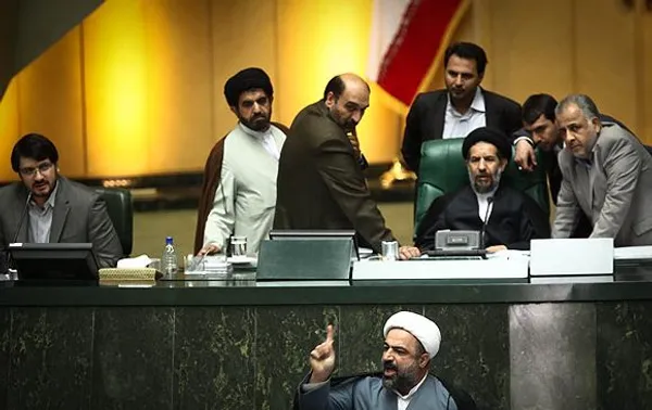جلسه علنی مجلس شورای اسلامی صبح یکشنبه به ریاست علی لاریجانی رئیس مجلس شورای اسلامی برگزار شد./MNA
