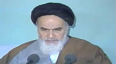 حفظ جمهوری اسلامی از حفظ جان امام عصر اهمیتش بیشتر است