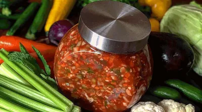 طرز تهیه ترشی گوجه و بادمجان