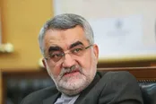 ایران: حق هسته‌ای و تنگه هرمز قابل مذاکره نیست