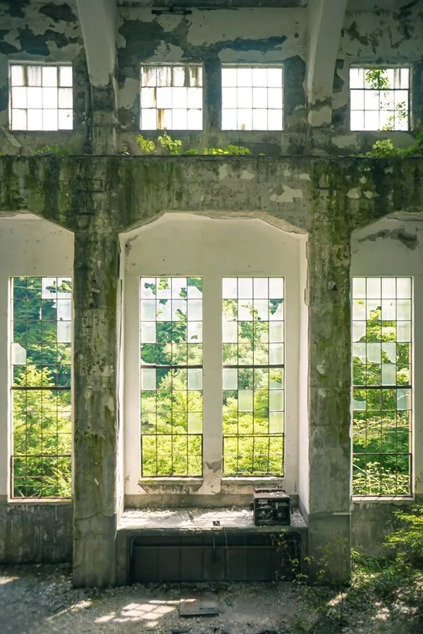 - نیروگاه وکگاوا متروکه در ژاپن (Wakagawa Power Plant, Japan)