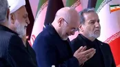 اشک‌های قالیباف هنگام وداع با رهبر شهید انقلاب