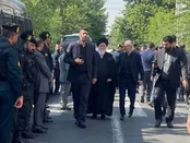 حضور آیت‌الله علم‌الهدی در مراسم تشییع پیکر شهدا