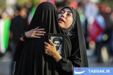 عکس: میدان انقلاب پیش از آغاز مراسم تشییع پیکر مطهر آقای شهید ایران
