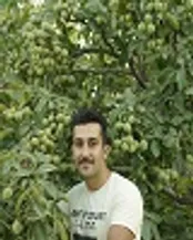 نهالکار نمونه استان آذربایجان غربی نهالستان رویال نهال (آرمین قاسمی)