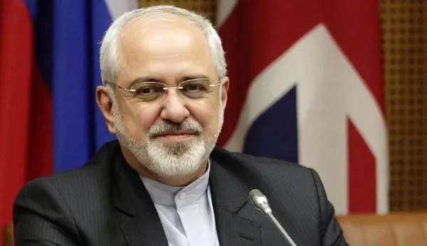 محمد جواد ظریف، وزیر خارجه ایران در پایان مذاکرات روز سه شنبه&zwnj; با جان کری و کا&zwnj;ترین اشتون در وین در نشستی خبری گفت در این گفت&zwnj;وگوها به اندازه کافی پیشرفت صورت گرفته و توصیه من تمدید زمان مذاکرات است.وی افزوده این مذاکرات ارزش آن را دارد که ادامه پیدا کند.وی اظهار داشت: &laquo;در حال حاضر پیشرفت&zwnj;ها آن&zwnj;قدر بوده است که به رهبران سیاسی&zwnj;مان بگوییم این فرایند ارزش دارد که ادامه بیابد. توصیه من این است. مطمئنم وزیر خارجه آمریکا هم چنین پیشنهادی دارد.&raquo;/Reuters-RFE/RL
