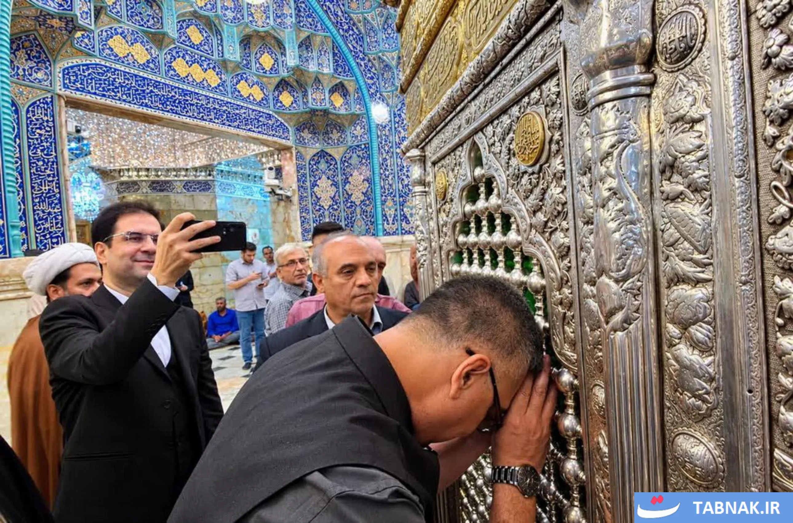 عکس: سفیر جدید هند در حرم حضرت معصومه (س)