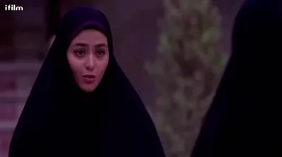 نسخه انگلیسی بازی ریحانه پارسا در سریال پرحاشیه