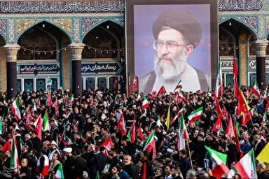 عکس: آیین بدرقه و تشییع رهبر شهید در مسجد مقدس جمکران