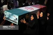 تصاویری از مراسم تشییع پیکر ۱۰۰ شهید گمنام در تهران