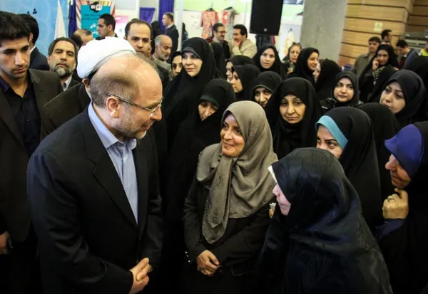 افتتاح ششمین جشنواره زنان و تولید ملی با حضور محمد باقر قالیباف شهردار در بوستان گفت&zwnj;وگو برگزار شد./MNA
