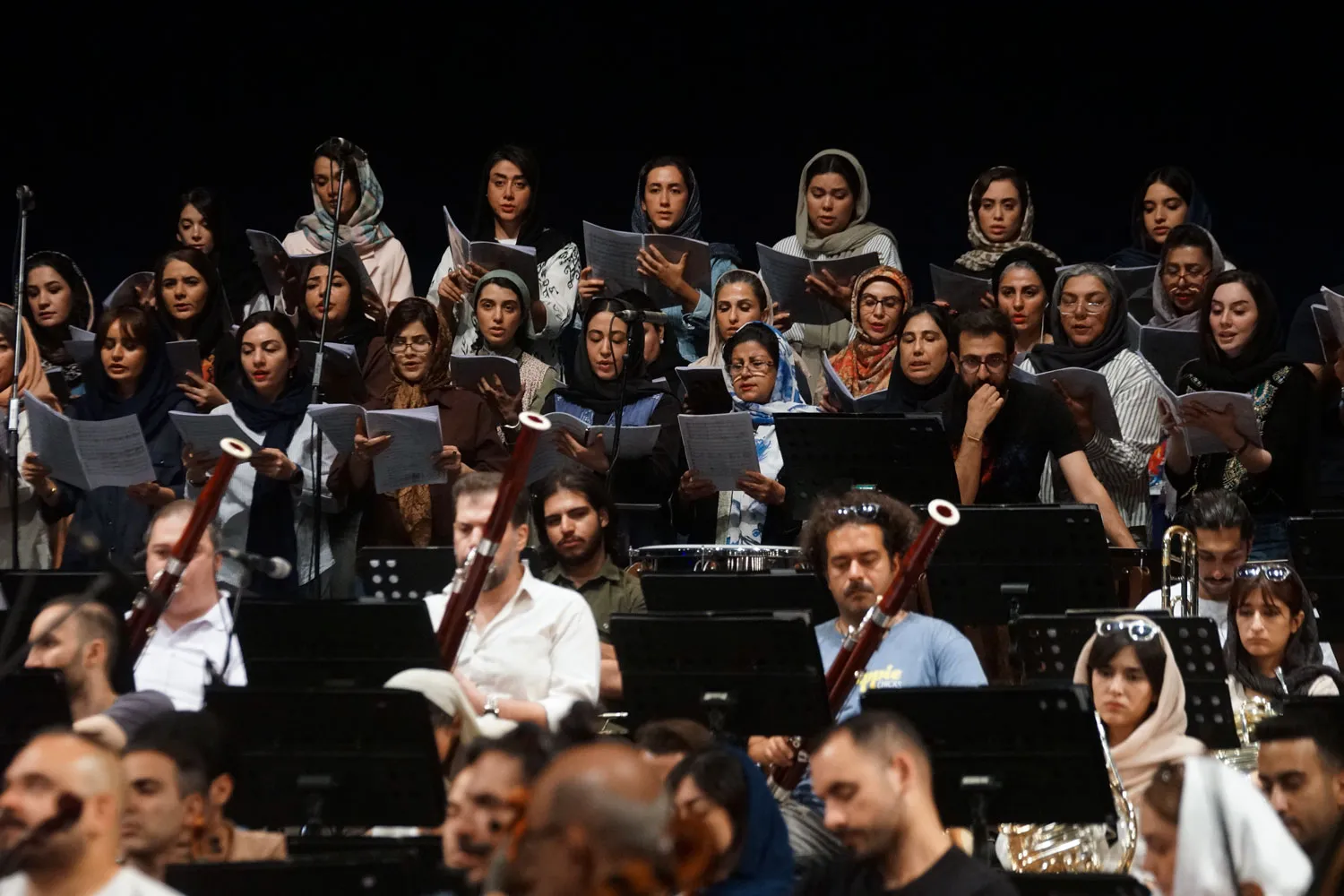 عکس: تمرین ارکستر سمفونیک تهران برای اجرای حماسه عاشورایی «خسوف»