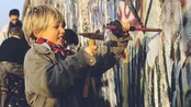 تصاویر نبرد خونین اوکیناوا / ساخت دیوار برلین در بحبوحه جنگ سرد / فلسطین پیش از جنگ جهانی دوم / از آغاز انقلاب رومانی تا اعدام چائوشسکو / چوگان بازی در میدان نقش جهان اصفهان