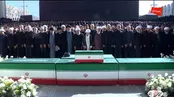 لحظات اقامه نماز بر پیکر رهبر شهید انقلاب