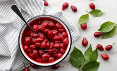 طرز تهیه ترشی انبه و زغال اخته