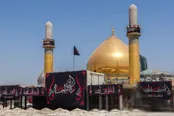 عکس: نصب کتیبه‌های شهادت امام حسن عسکری (ع) در حرمین سامرا