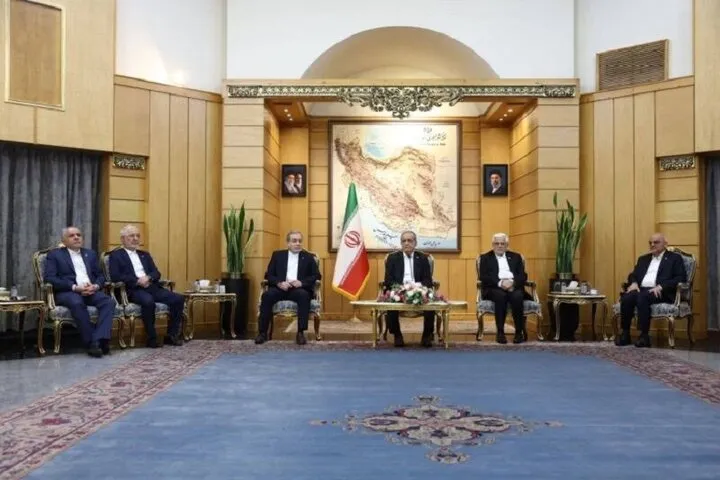 هشدار پزشکیان: جنگ نمی‌خواهیم، اما پاسخ می‌دهیم