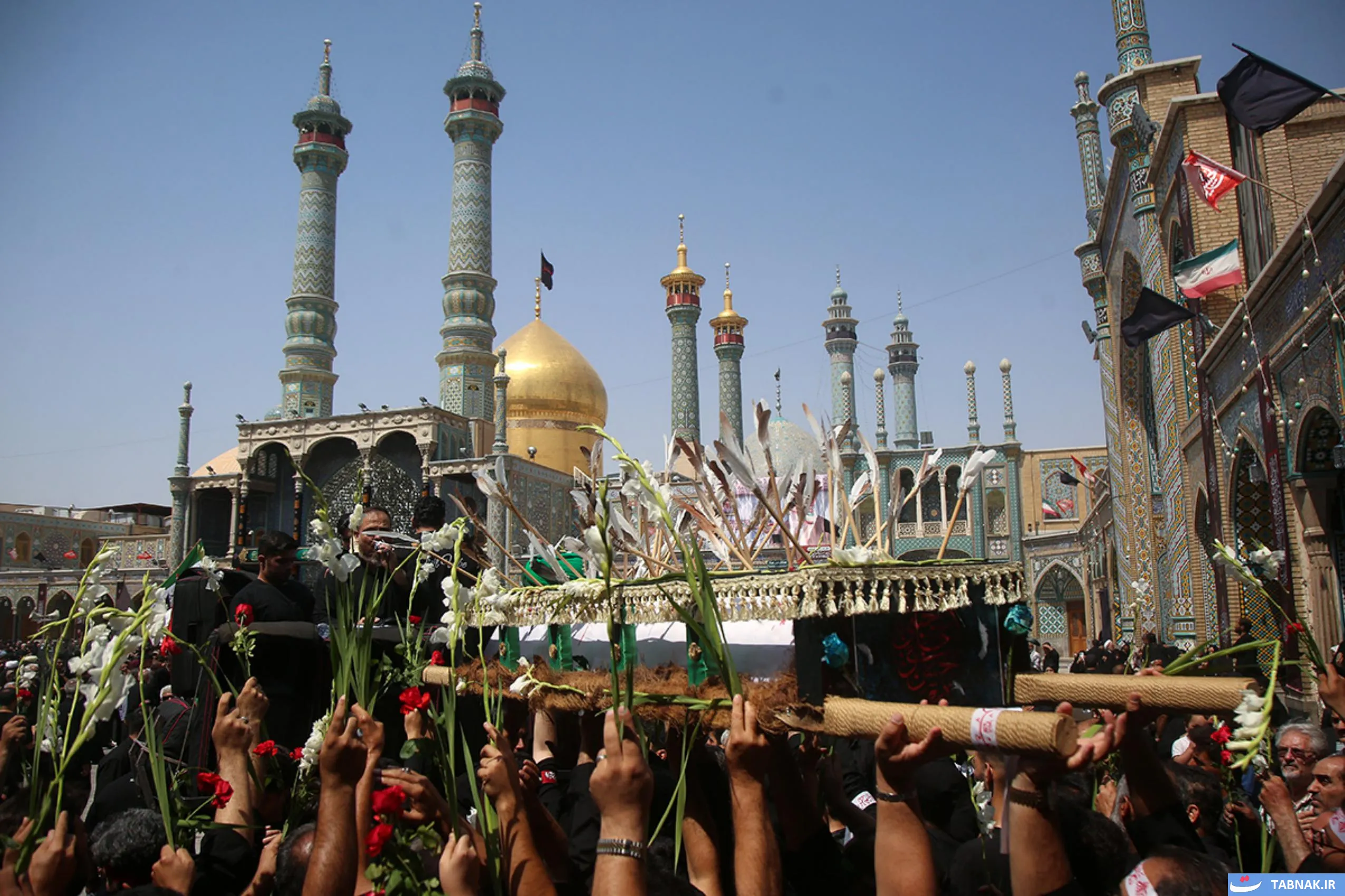 عکس: عزاداری ۲۸ صفر در حرم کریمه اهل بیت(س)