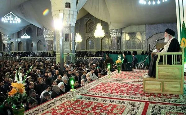  اجتماع "من پيامبر را دوست دارم" با سخنراني آيت الله علم الهدي، امام جمعه مشهد مقدس و قرائت زيارت پيامبر (ص) در حرم رضوي برگزار شد./MOJ
