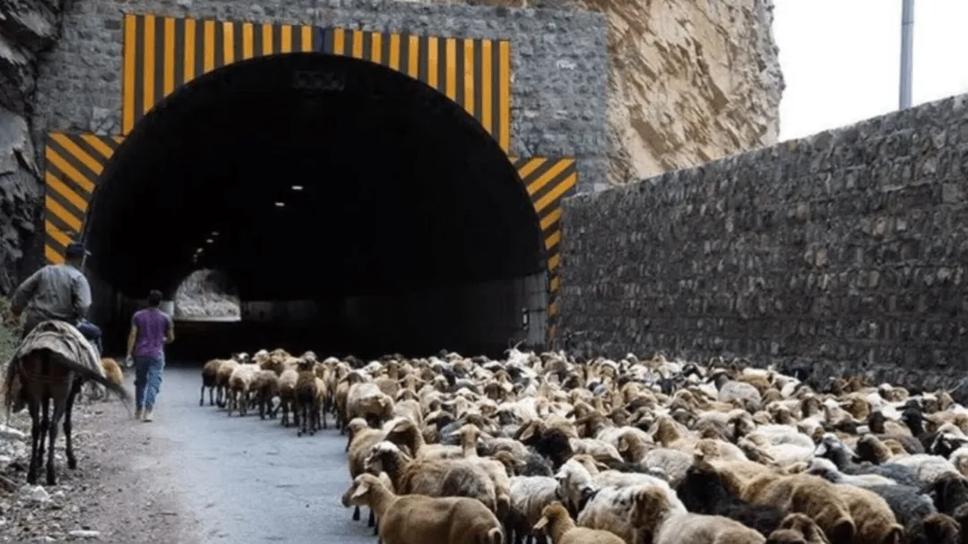 محور کندوان دوشنبه بسته می‌شود