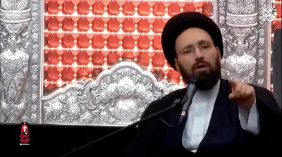 خمینی: هرکس بخواهد مذاکره کند برای این که با آمریکا به صلح برسد، خائن است