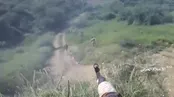 لحظات تبادل آتش نزدیک یمنی‌ها و سعودی‌ها