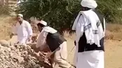 حمله افغانی‌ها به قبر منسوب به ابوجهل در عربستان!