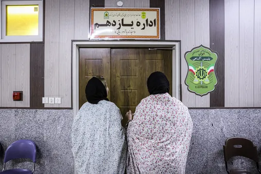 عکس: دستگیری متهمان پرونده ربایش نوزاد