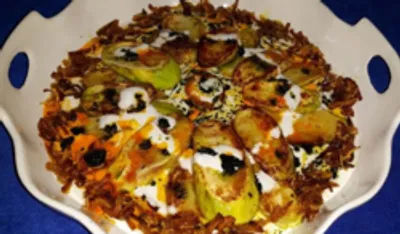 طرز تهیه قیلمان کدو سبز با سس ماست