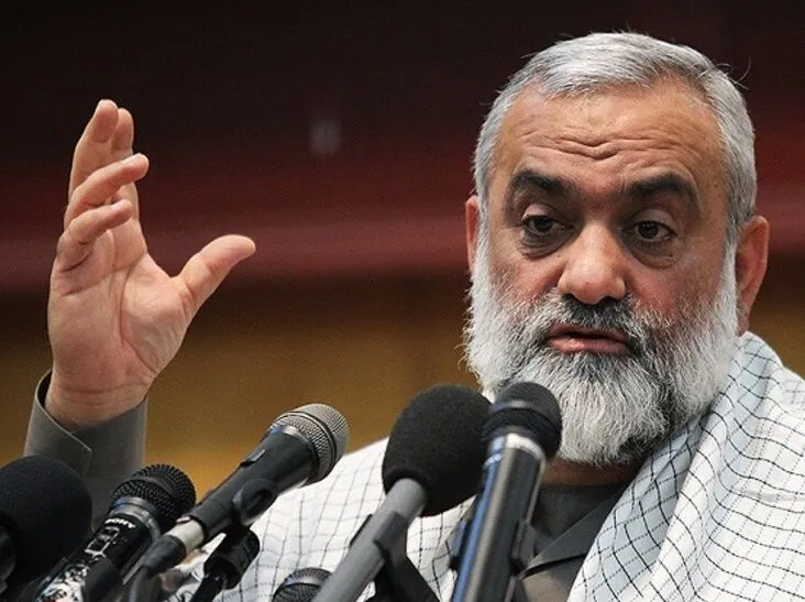 سپاه باید آماده عملیات هوشمندانه در خاک دشمن باشد