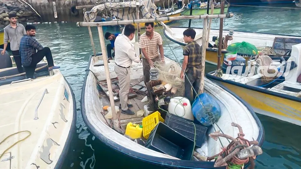 توقیف ۸ قایق متخلف در بندرلنگه و دستگیری ۱۰ تبعه بیگانه