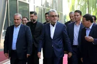 سلب میزبانی از استقلال و تراکتور با بله قربان‌گویی/ چرا تاج قدرت دفاع از حقوق فوتبال ایران را ندارد؟
