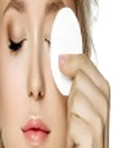 با 7 عواقب پاک نکردن آرایش چشم بیشتر آشنا شوید