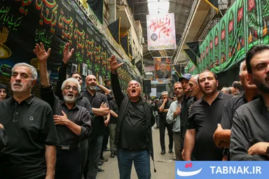عکس: تاسوعای حسینی؛ بازار تهران میزبان سوگواران شد