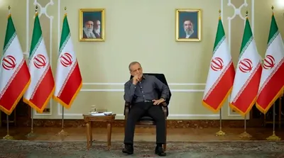 دولت رهبری را برای مذاکره تحت فشار قرار داد؟ پاسخ معنادار پزشکیان