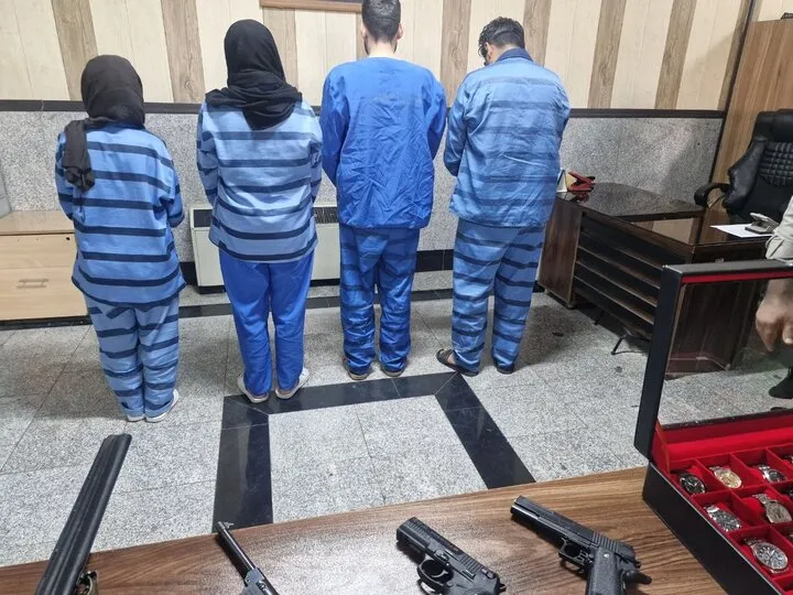 سرقت مسلحانه از خانه زوج سالمند با خودروی دزدی