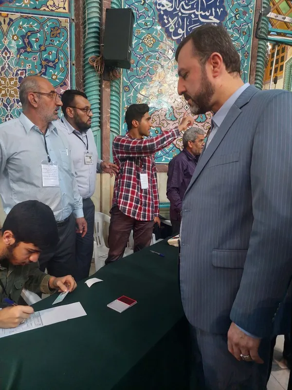 کاظم غریب آبادی دیپلمات ایرانی و دبیر ستاد حقوق بشر
