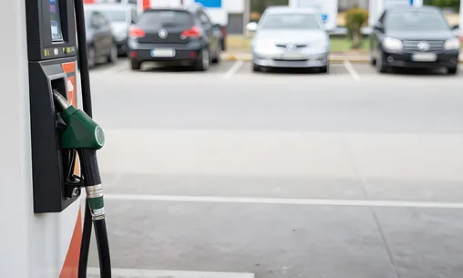 هشدار جدی درباره تبعات نرخ‌های جدید بنزین/ از تشدید بازار سیاه تا تشکیل شبکه‌های جدید قاچاق!