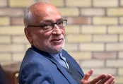حمله کیهان به حسین مرعشی: حرف‌هایش دروغ است