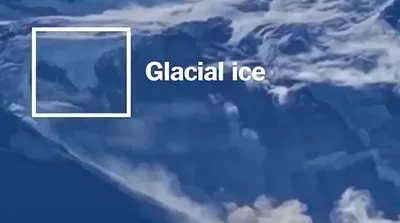 لحظه آغاز سیل آخرالزمانی در مرز نپال و چین