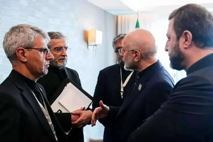 صداوسیما چرا مذاکره را در برابر میدان قرار می‌دهد؟ / برای پایان دادن به هر جنگی مذاکره ضروری است