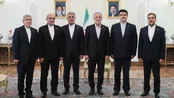 عکس یادگاری سفرای جدید ایران با رئیس جمهور