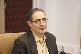 ذخایر کافی مواد غذایی و دارویی موجود است
