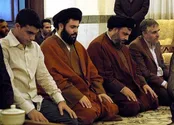 شهیدنصرالله و فرزندش به همراه شهیدصفی‌الدین