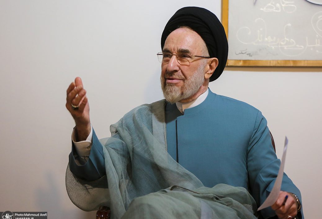 دفاع خاتمی از تفاهم‌نامه اسلام‌آباد/ تهاجم خارجی ایران را از پای در نمی آورد