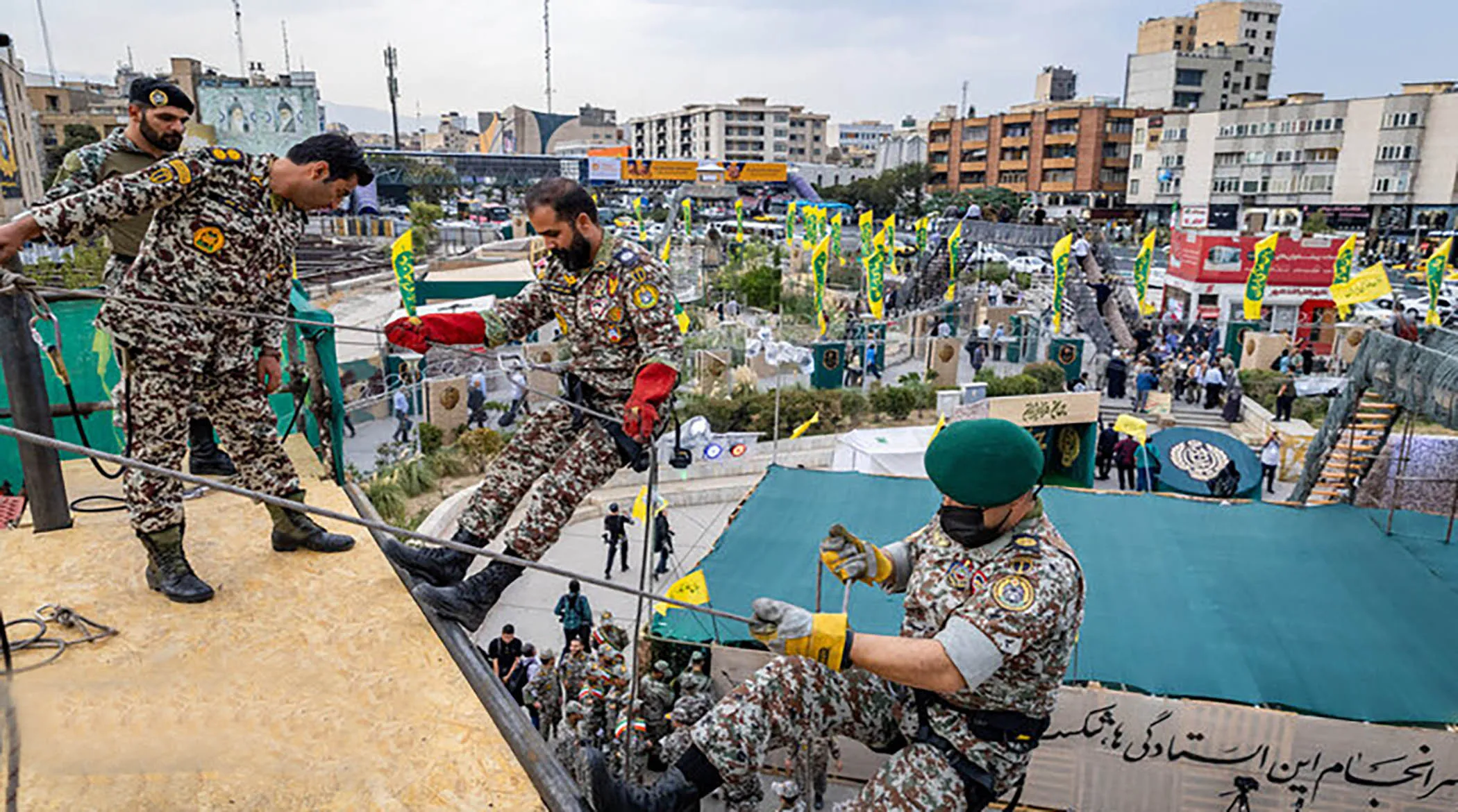 درخواست آمریکایی‌ها برای دفاع از خاک ایران!