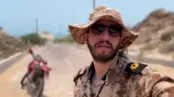 پیام تصویری یک رزمنده از جزیره هرمز به زیر کولرنشینان
