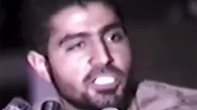 چه غیرتی می‌تواند بگوید اهواز را بمباران می‌کنند که بکنند؛ به من چه!