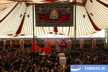 عکس: عزاداری ظهر تاسوعا زیر خیمه چندصدساله هارونیه اصفهان